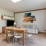 Bluemoon Luminoso Con Piscina Apartment Lazise