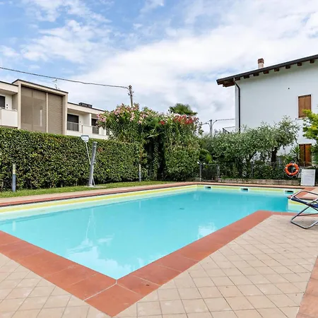 Bluemoon Luminoso Con Piscina