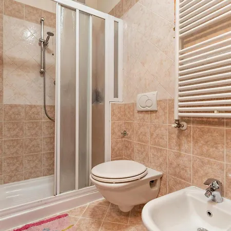 Bluemoon Luminoso Con Piscina Apartament *