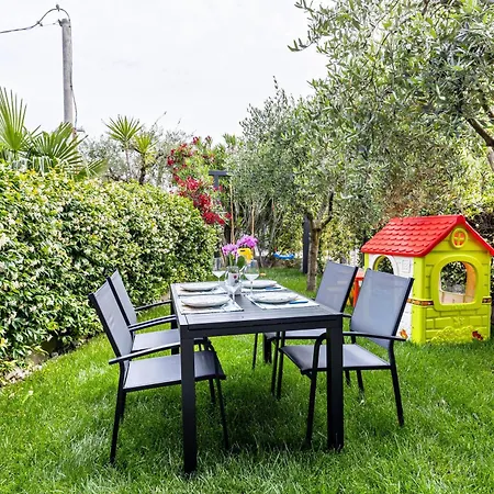 Appartamento Bluemoon Luminoso Con Piscina Lazise