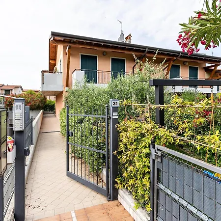 Bluemoon Luminoso Con Piscina * Λατζίζε